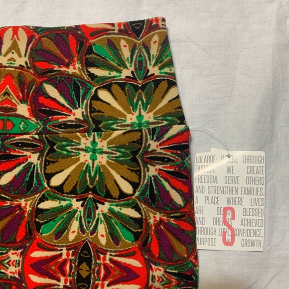 LuLaroe Cassie pencil skirt - Picture 2 of 4